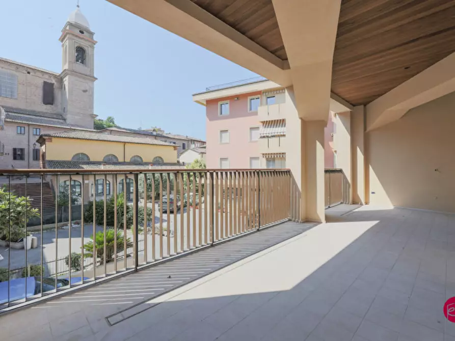 Immagine 15 di Appartamento in vendita  a Santarcangelo Di Romagna