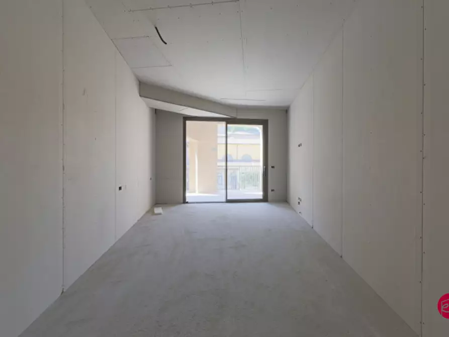 Immagine 38 di Appartamento in vendita  a Santarcangelo Di Romagna