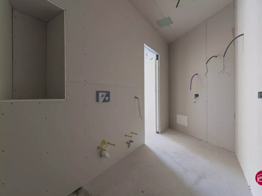 Immagine 40 di Appartamento in vendita  a Santarcangelo Di Romagna