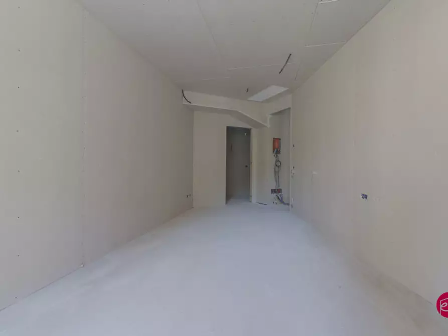 Immagine 41 di Appartamento in vendita  a Santarcangelo Di Romagna
