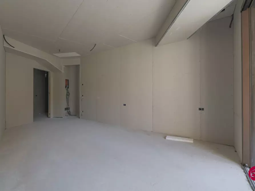 Immagine 42 di Appartamento in vendita  a Santarcangelo Di Romagna