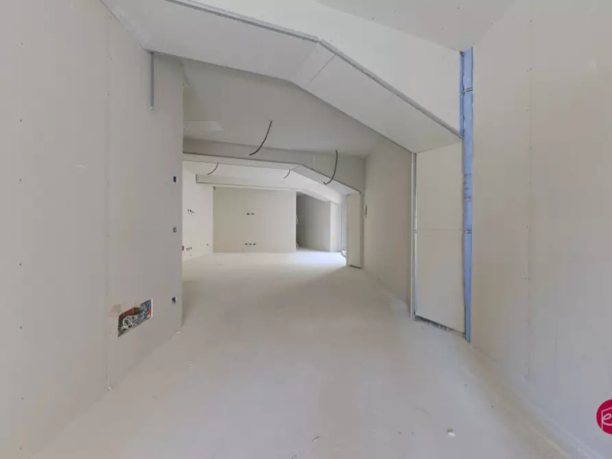 Immagine 56 di Appartamento in vendita  a Santarcangelo Di Romagna