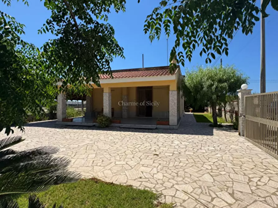 Immagine 5 di Casa indipendente in vendita  in Via delle Angurie a Ispica