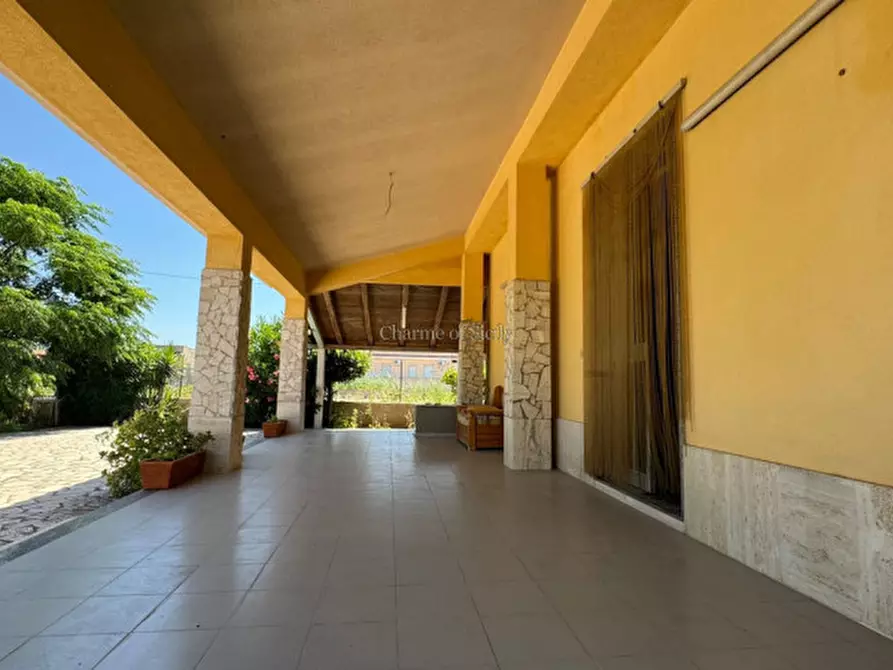 Immagine 10 di Casa indipendente in vendita  in Via delle Angurie a Ispica