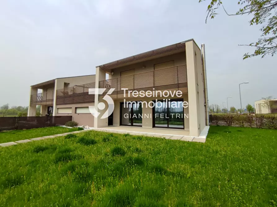 Immagine 30 di Casa bifamiliare in vendita  in Via Pirandello a Carbonera