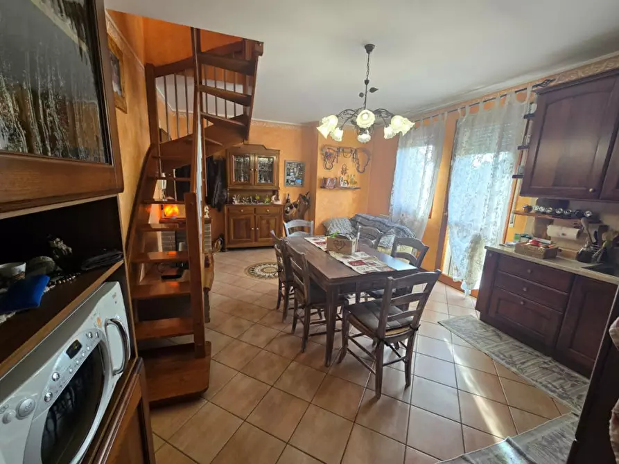 Immagine 10 di Appartamento in vendita  in Stra' a Stra