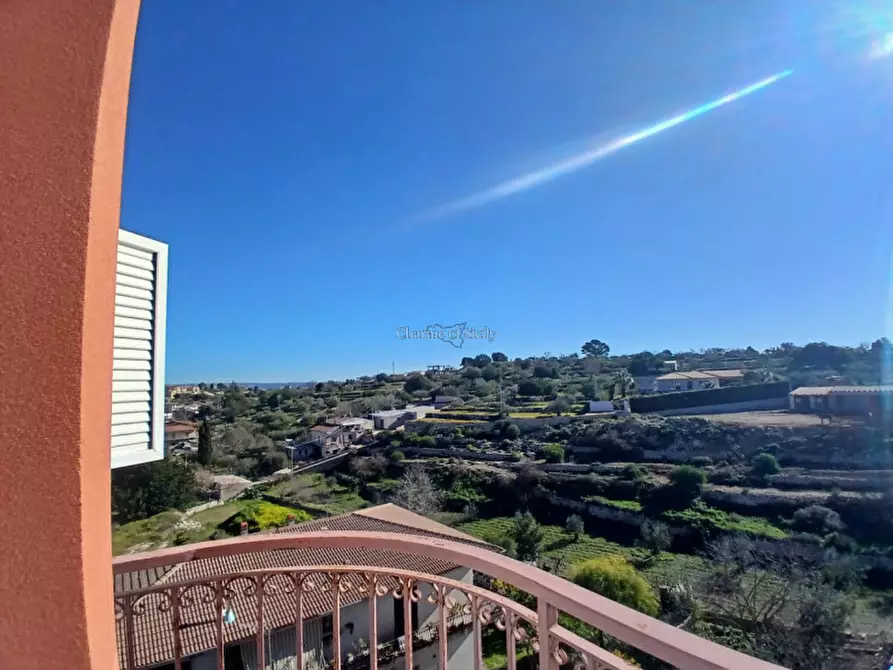 Immagine 17 di Appartamento in vendita  a Modica