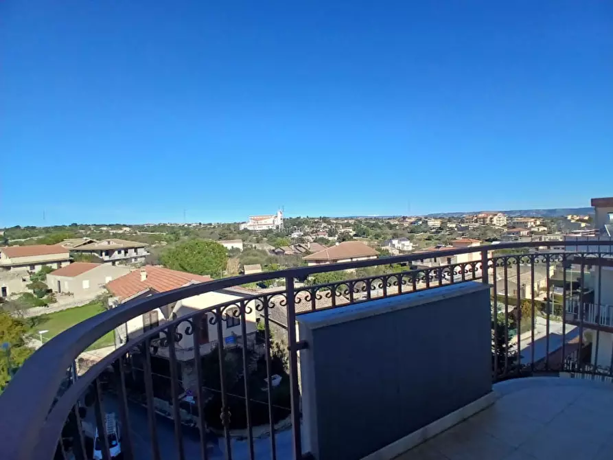 Immagine 18 di Appartamento in vendita  a Modica