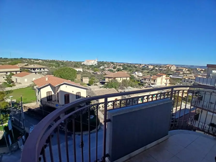 Immagine 19 di Appartamento in vendita  a Modica
