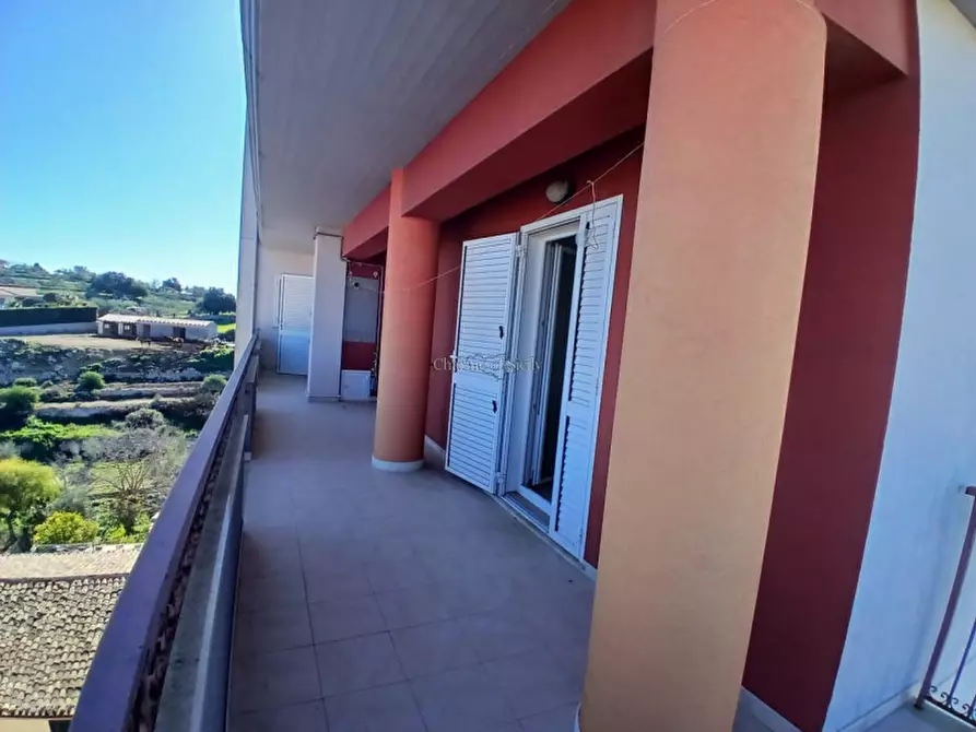 Immagine 31 di Appartamento in vendita  a Modica