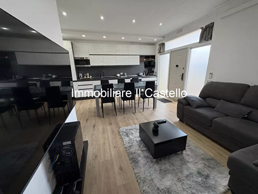 Immagine 1 di Appartamento in vendita  in località muffa a Castiglione Del Lago