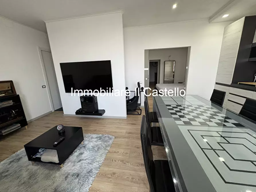 Immagine 5 di Appartamento in vendita  in località muffa a Castiglione Del Lago