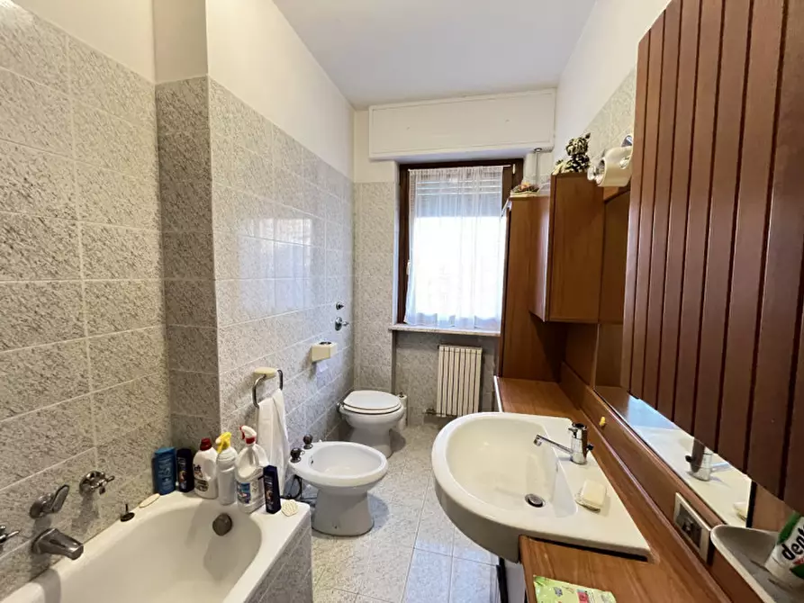 Immagine 9 di Appartamento in vendita  in Via Vittorio Emanuele II a Buccinasco