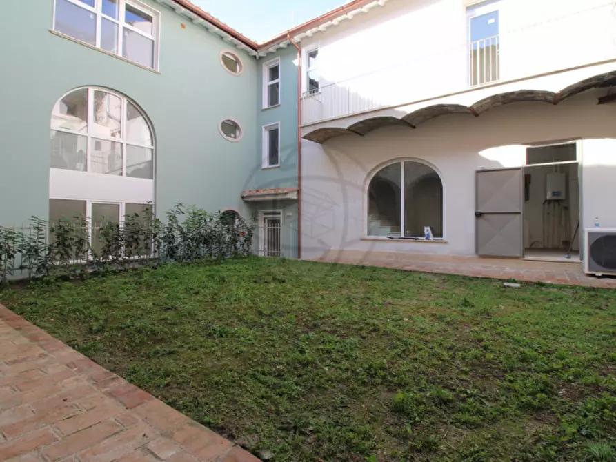 Immagine 16 di Appartamento in vendita  in Via dell'Arringo a Terni