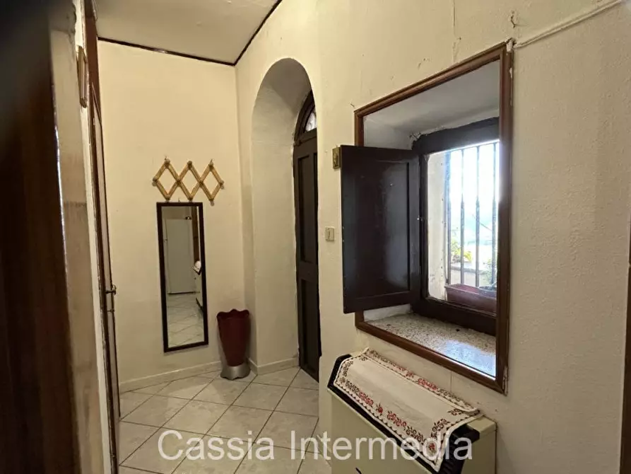 Immagine 6 di Appartamento in vendita  in Via Mazzini a Gallese