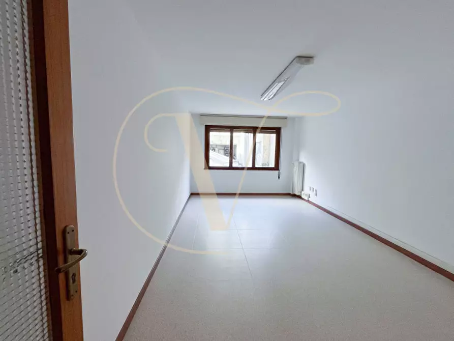 Immagine 16 di Ufficio in vendita  in Galleria Tito Livio 7 a Padova