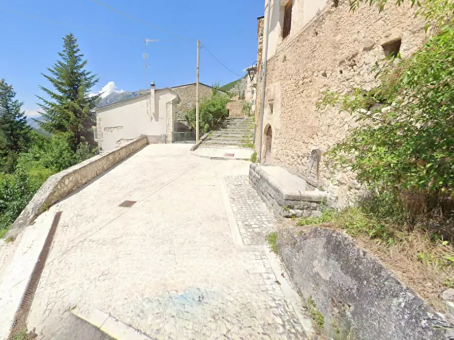 Immagine 4 di Cantina in vendita  in via La Mandra, N. 10 a Cansano