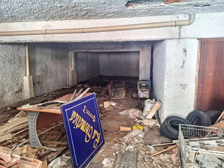 Immagine 3 di Magazzino in vendita  in Via G. Pezzotti, N. 37 a Scalea