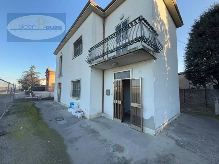 Immagine 3 di Casa indipendente in vendita  in Via Bologna 1117 a Ferrara