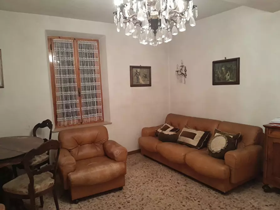 Immagine 2 di Rustico / casale in vendita  in Località Bannone a Traversetolo