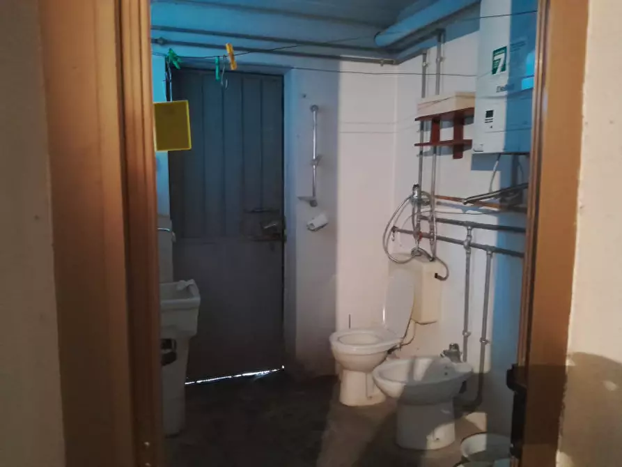 Immagine 7 di Rustico / casale in vendita  in Località Bannone a Traversetolo