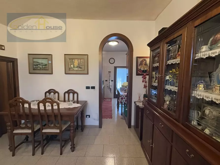 Immagine 9 di Casa trifamiliare in vendita  in Via Canale della Botte 111 a Molinella