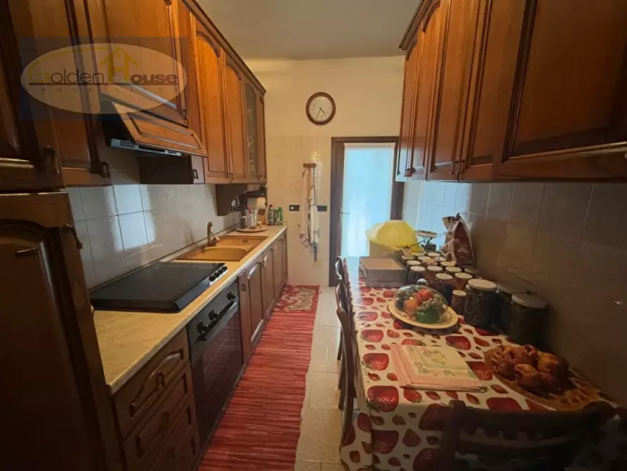 Immagine 10 di Casa trifamiliare in vendita  in Via Canale della Botte 111 a Molinella