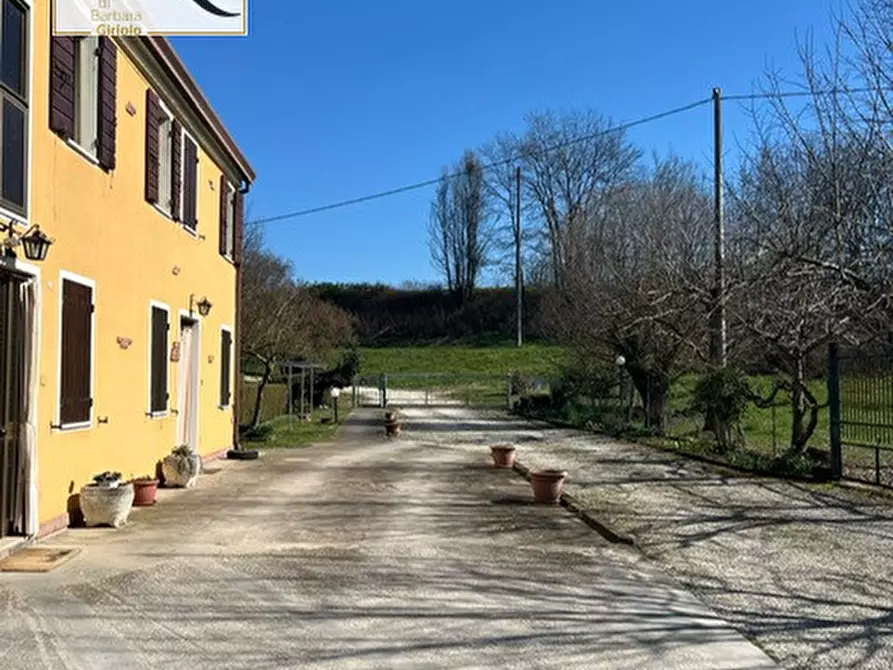 Immagine 6 di Casa indipendente in vendita  a Piacenza D'adige
