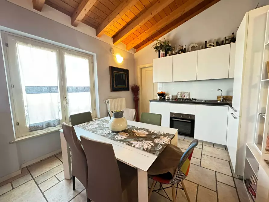 Immagine 5 di Appartamento in vendita  a Calvisano