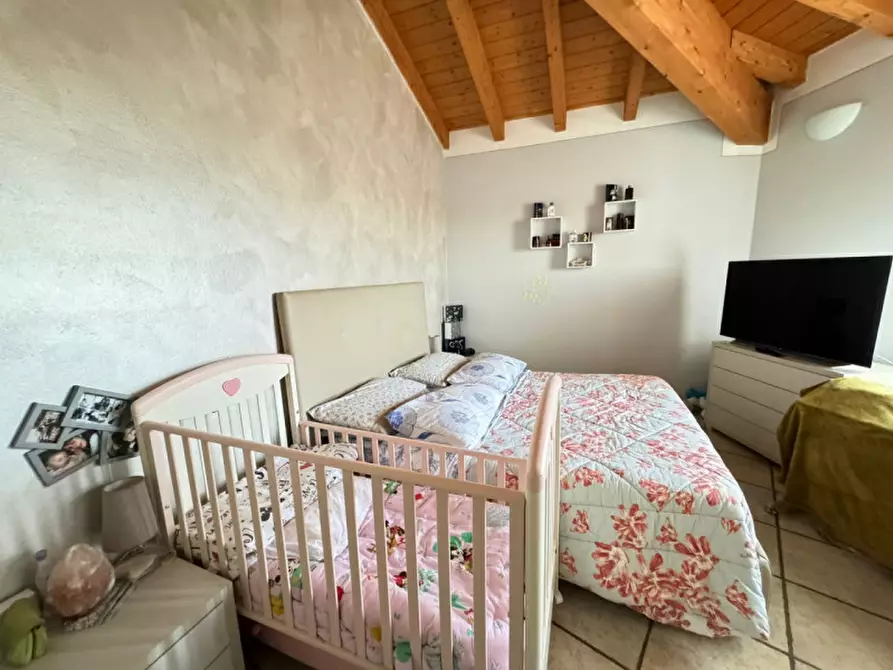 Immagine 13 di Appartamento in vendita  a Calvisano