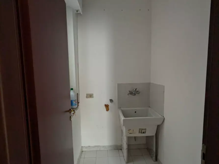 Immagine 11 di Appartamento in vendita  in Via Marchese di Villabianca a Palermo