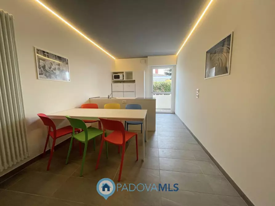 Immagine 5 di Appartamento in vendita  in Via Padre Reginaldo Giuliani, 1 a Padova