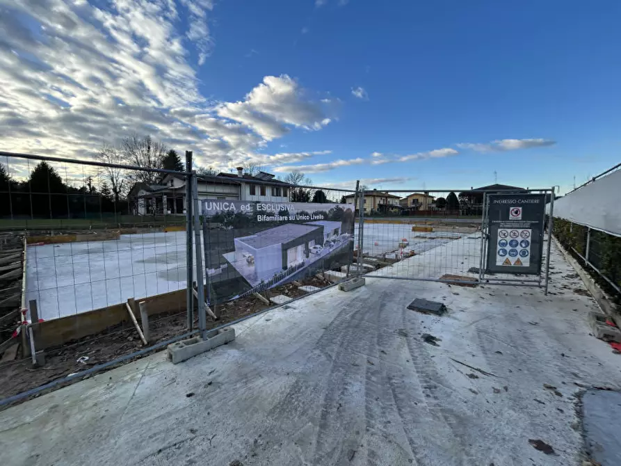 Immagine 8 di Casa bifamiliare in vendita  in VIA VILLA DEL BOSCO a Teolo
