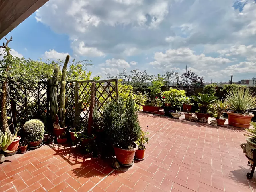 Immagine 9 di Attico in vendita  in Via Savena Antico a Bologna