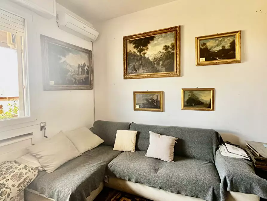 Immagine 16 di Attico in vendita  in Via Savena Antico a Bologna