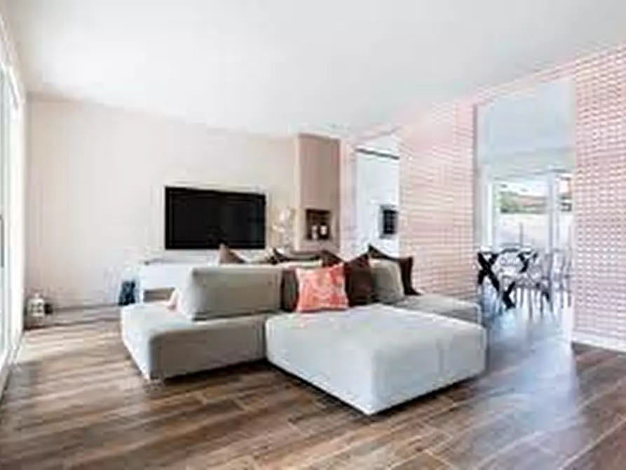 Immagine 14 di Villetta a schiera in vendita  in Via Forette a Castel D'azzano