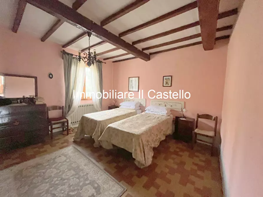 Immagine 19 di Casa indipendente in vendita  in pozzuolo a Castiglione Del Lago