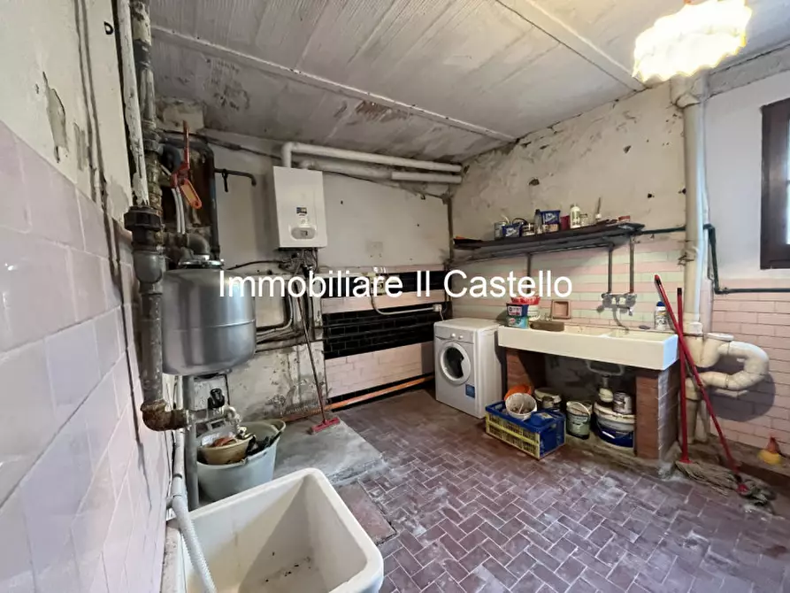 Immagine 27 di Casa indipendente in vendita  in pozzuolo a Castiglione Del Lago