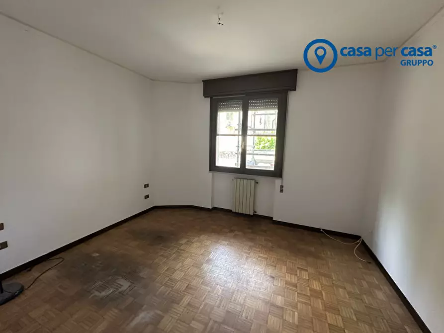 Immagine 9 di Appartamento in vendita  in Via Generale Domenico Piva 5 a Rovigo