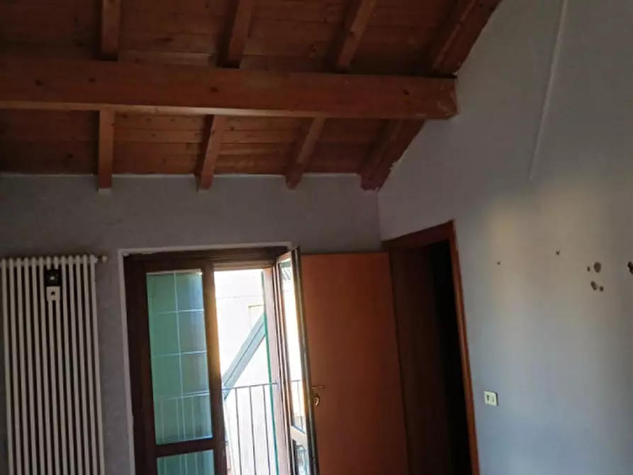 Immagine 8 di Appartamento in vendita  a Luzzara