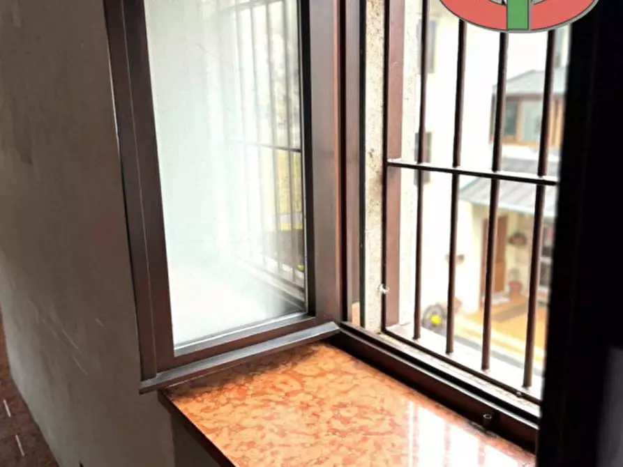 Immagine 4 di Attività commerciale in vendita  a Lusiana Conco