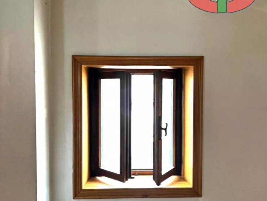 Immagine 11 di Attività commerciale in vendita  a Lusiana Conco