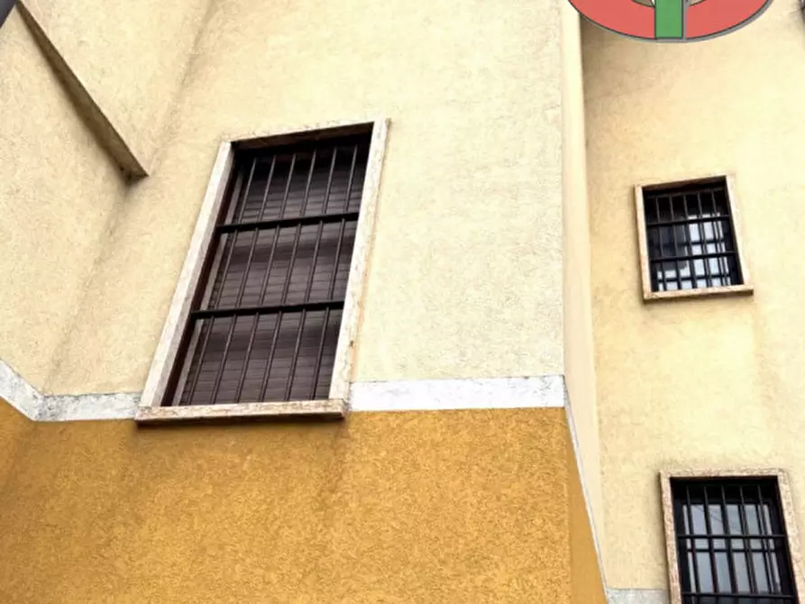 Immagine 25 di Attività commerciale in vendita  a Lusiana Conco