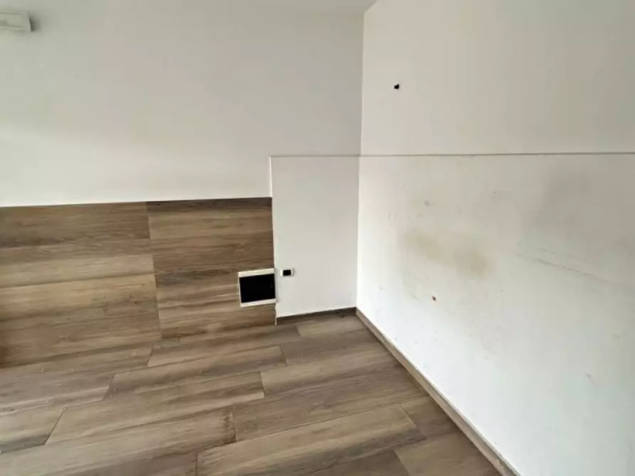 Immagine 4 di Negozio in affitto  in VIA DELLA CONCORDIA, 21 a Milazzo