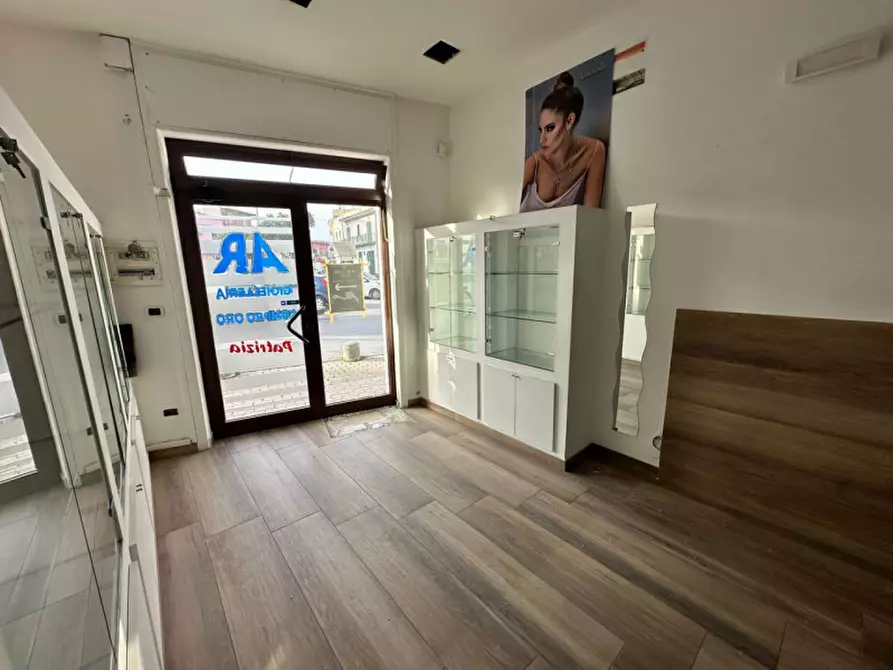 Immagine 14 di Negozio in affitto  in VIA DELLA CONCORDIA, 21 a Milazzo