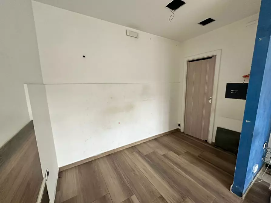 Immagine 17 di Negozio in affitto  in VIA DELLA CONCORDIA, 21 a Milazzo