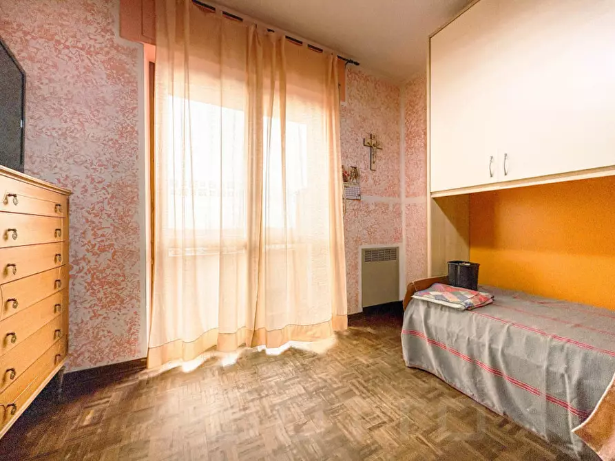 Immagine 9 di Appartamento in vendita  in Via 4 Novembre 17 a Borgomanero