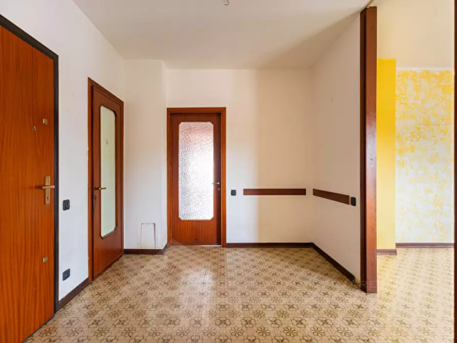 Immagine 9 di Appartamento in vendita  in Via 4 Novembre 17 a Borgomanero