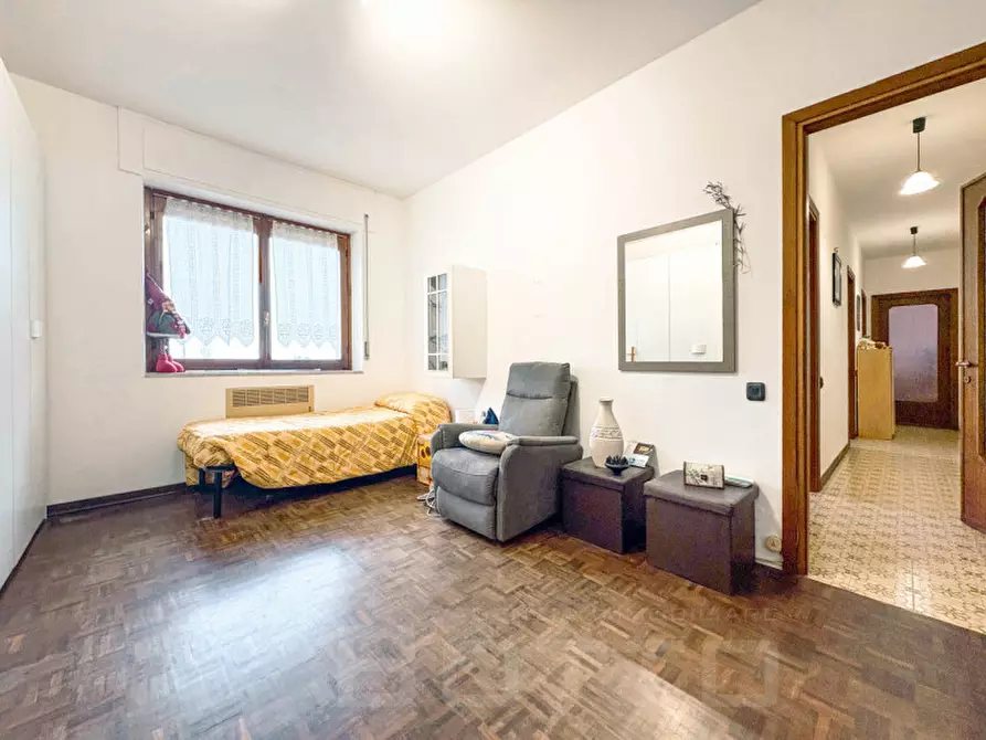 Immagine 12 di Appartamento in vendita  in Via 4 Novembre 17 a Borgomanero