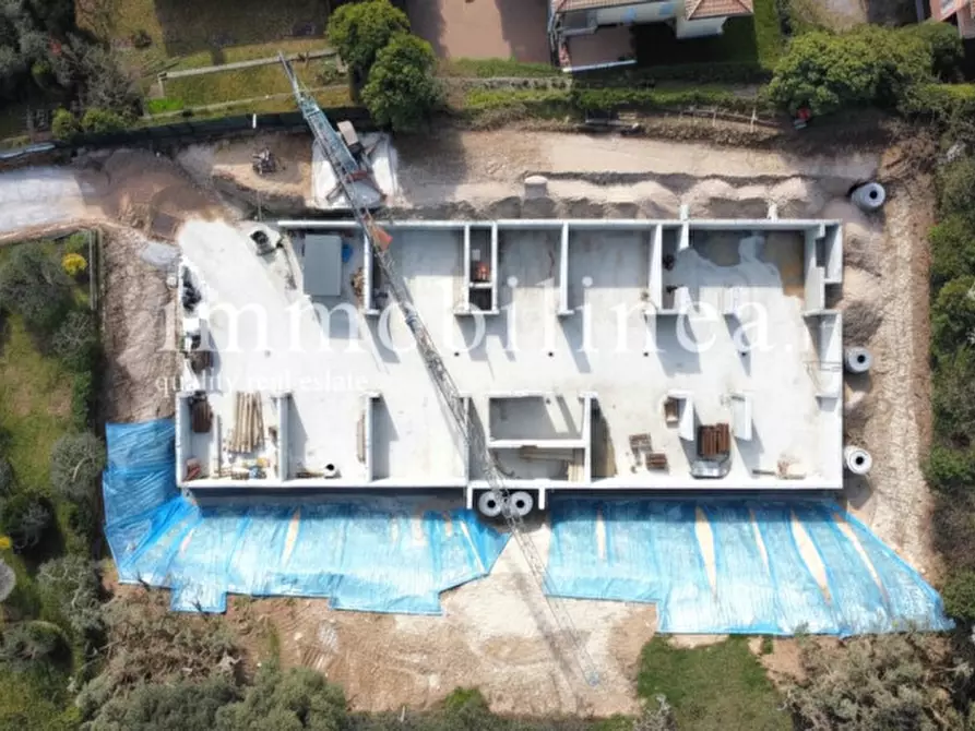 Immagine 2 di Appartamento in vendita  in via Cimabue a Garda